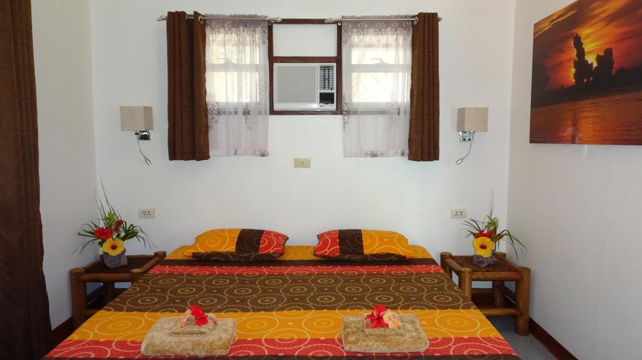 Threshershack Inn Логон Номер фото
