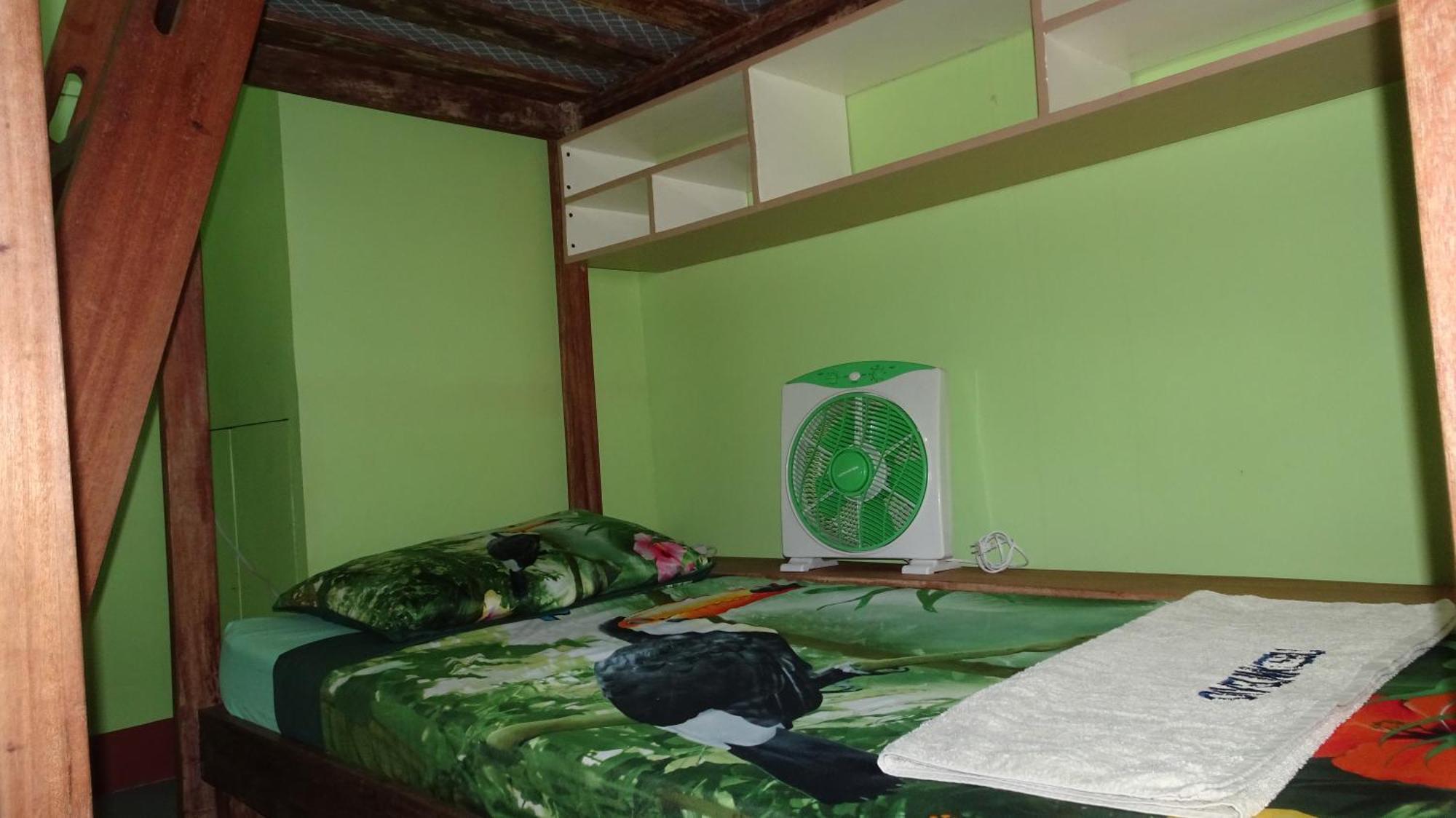 Threshershack Inn Логон Номер фото